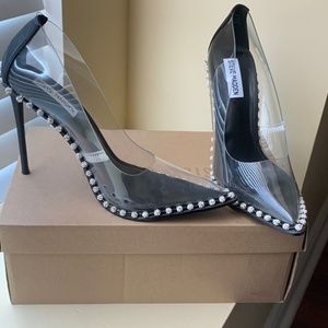 Womens high heel shoes